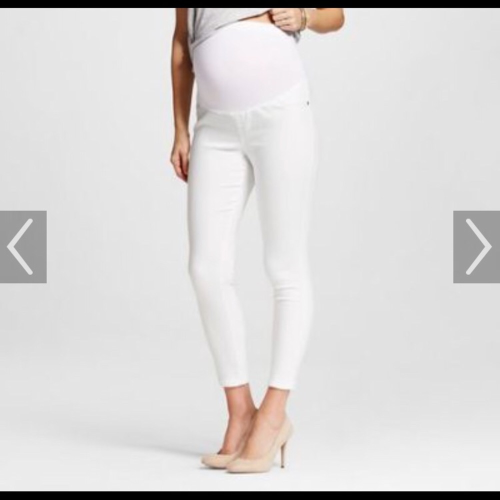 White maternity jeggings